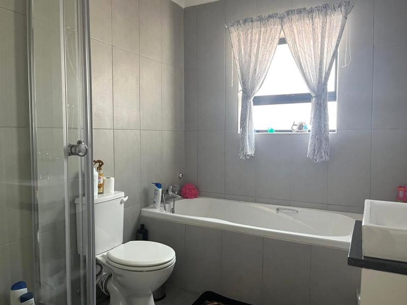 3 Bedroom Property for Sale in Mossel Bay Central Western Cape